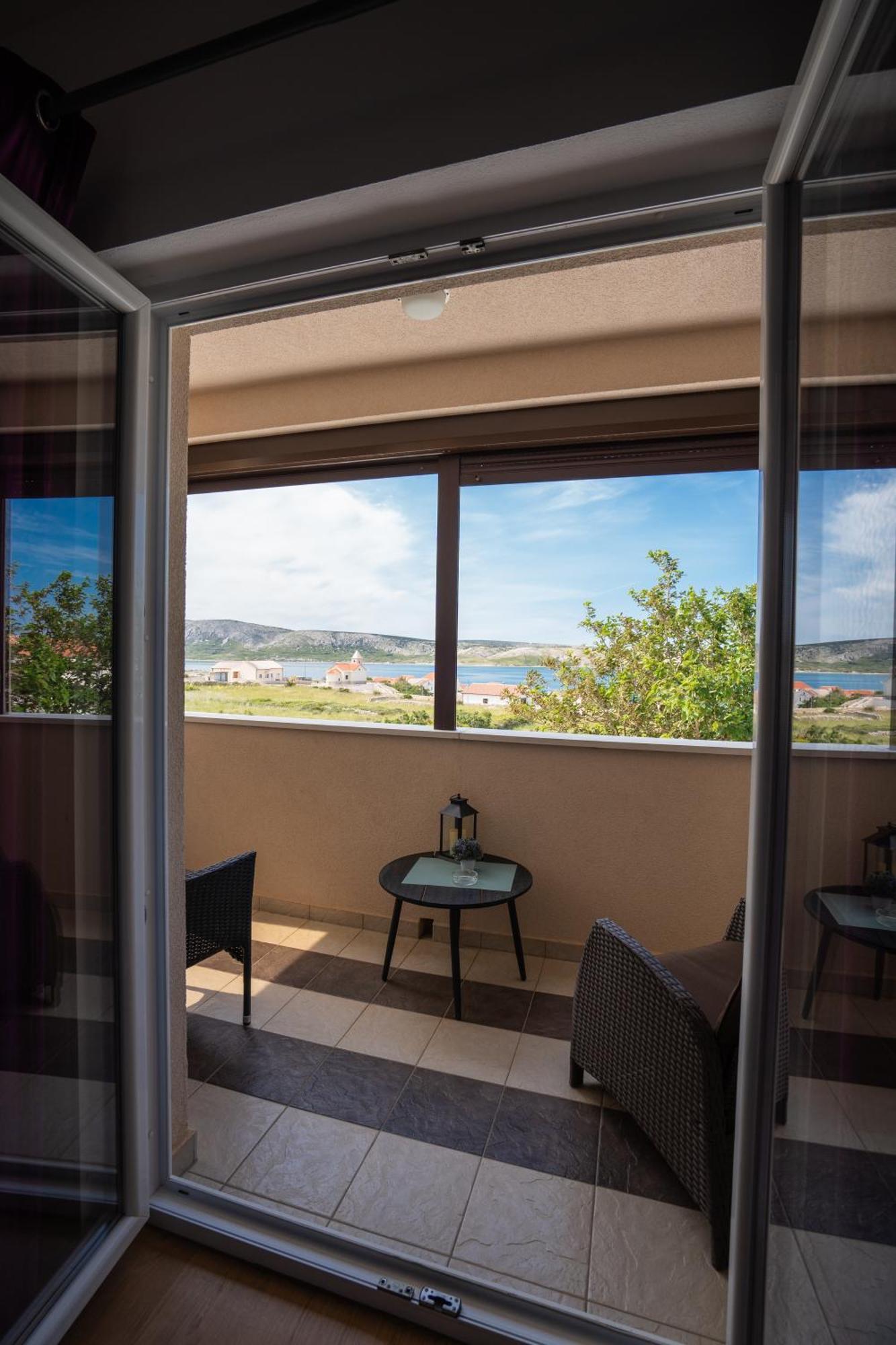 Kustići Bed & Breakfast Marta & Tona מראה חיצוני תמונה