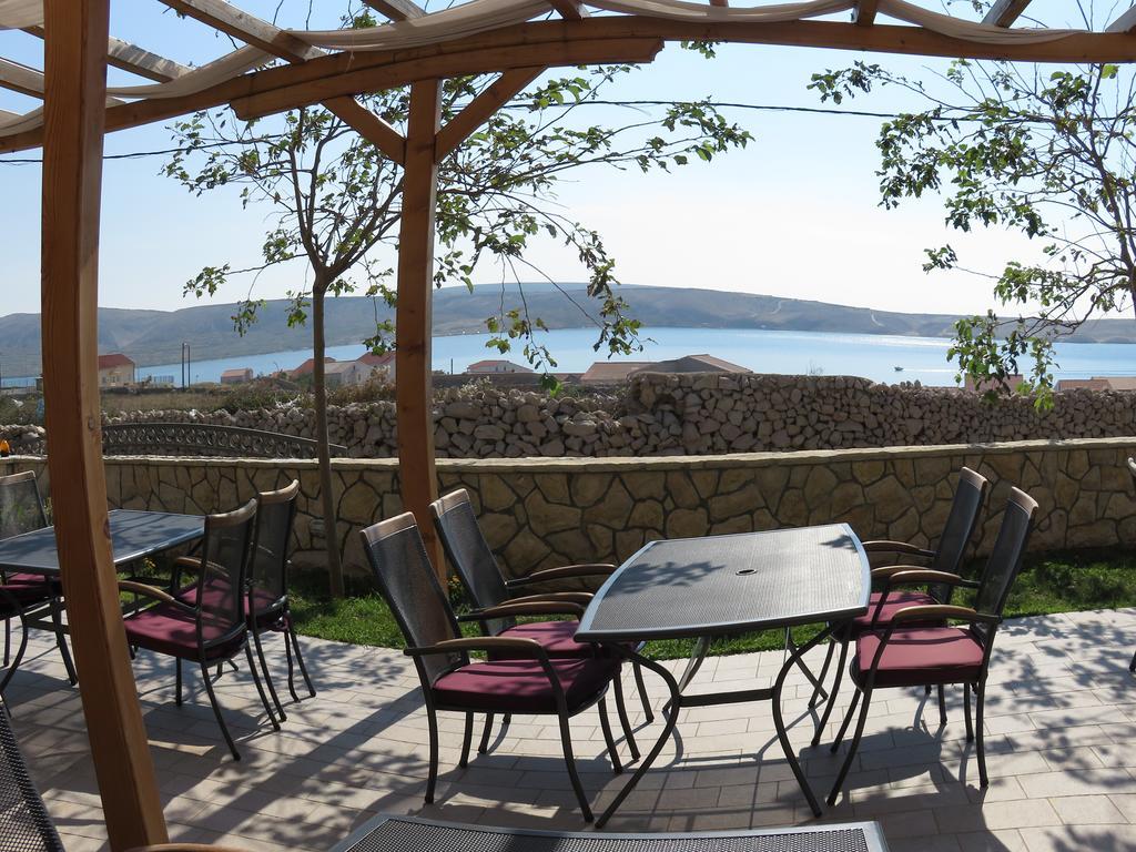Kustići Bed & Breakfast Marta & Tona מראה חיצוני תמונה